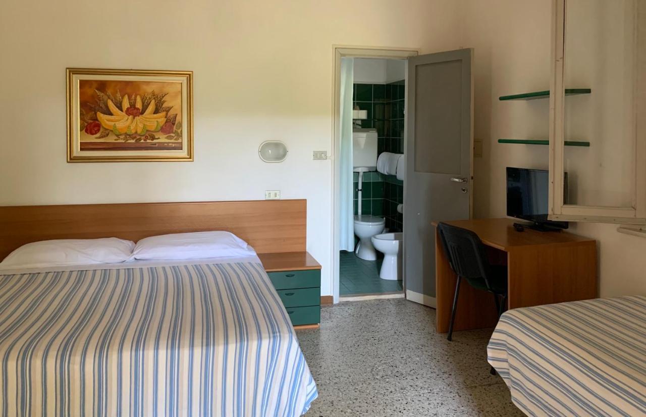 Hotel Garni Picnic Riccione Exterior foto