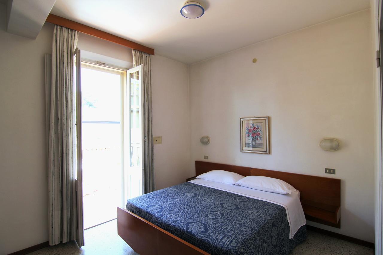 Hotel Garni Picnic Riccione Exterior foto