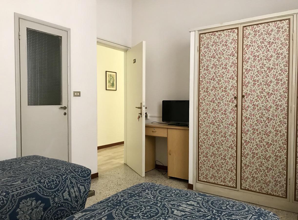 Hotel Garni Picnic Riccione Exterior foto